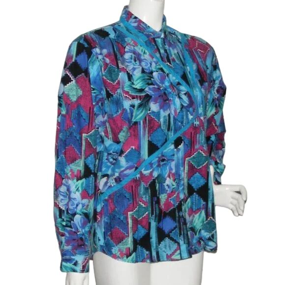 Vintage WRANGLER Shirt, L,  Blue/Purple floral,  Flaps, Button front, LS - Picture 3 of 11